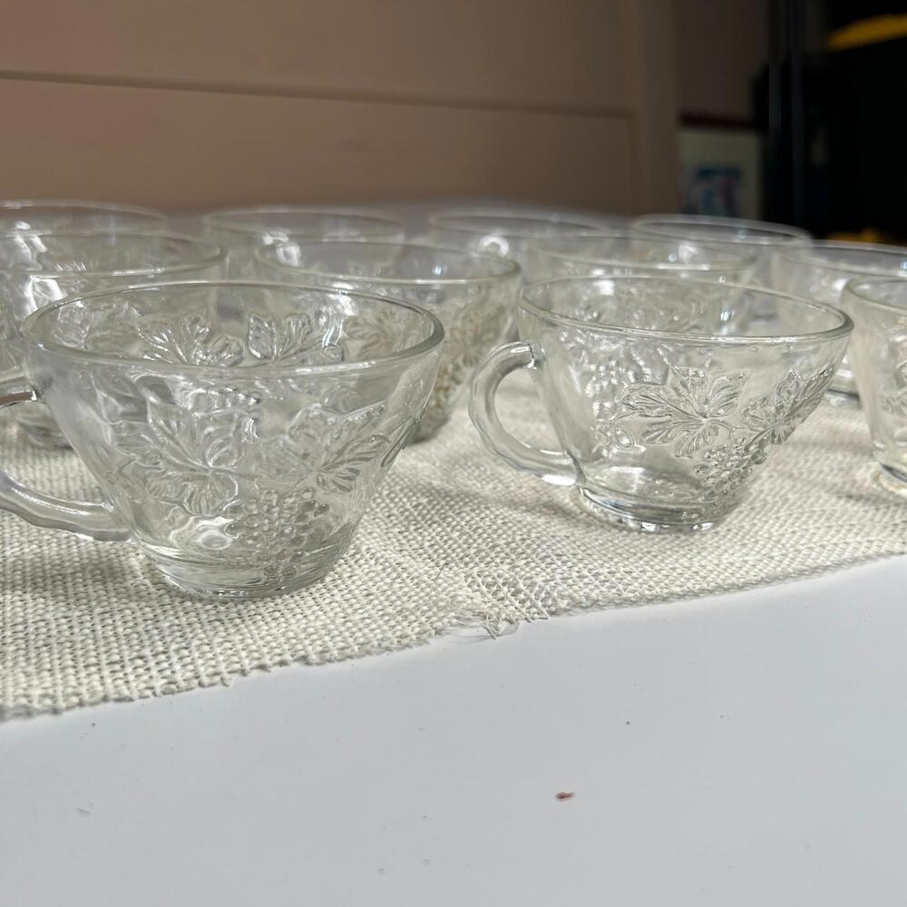 Anchor Hocking Vintage Clear Glass Punch Cups Set of‎ 11 – Grape & Leaf Pattern